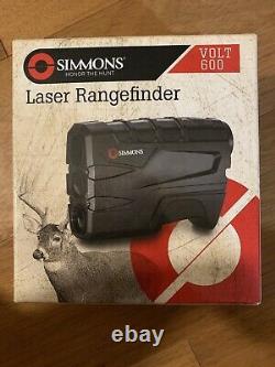 Simmons Volt 600 Laser Rangefinder (#801600) Affichage Lcd, Grossissement 4x, Boîtier